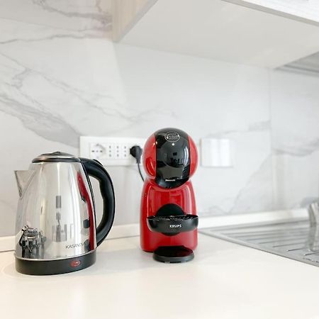 Elegant Apartment - Wifi - Smart Tv - Netflix 热那亚 外观 照片