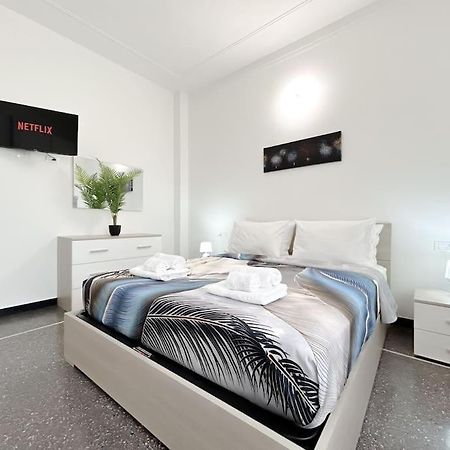 Elegant Apartment - Wifi - Smart Tv - Netflix 热那亚 外观 照片