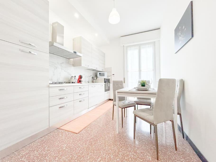 Elegant Apartment - Wifi - Smart Tv - Netflix 热那亚 外观 照片